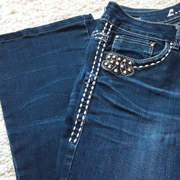 L. A. Idol Bootcut Jeans. NWOT - Picture 4 of 4